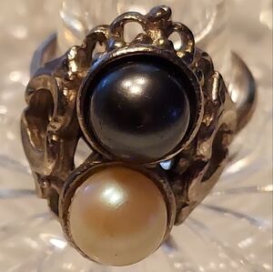 Vintage 10k WG Plated Silver White & Black Pearls Chunky Adjustable Ring RARE
